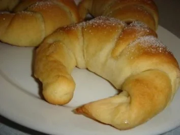Rezept: Medialunas - Croissants Medialunas - Croissants - Rezept