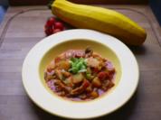 Kartoffelgulasch mit Putenfleisch - Rezept