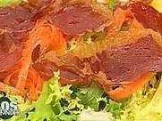 Fruchtiger Friséesalat - Rezept