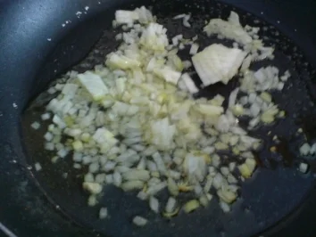 Rezept: Fusilli mit pikanter Hackfleischsoße Fusilli mit pikanter Hackfleischsoße - Rezept