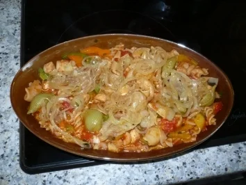 Nudel-Chaos mit Pangasiuswürfeln und Paprika - Rezept - Bild Nr. 9