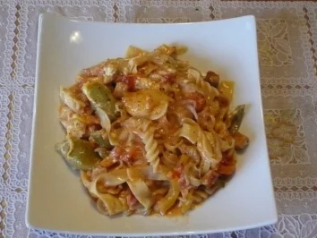 Nudel-Chaos mit Pangasiuswürfeln und Paprika - Rezept - Bild Nr. 11