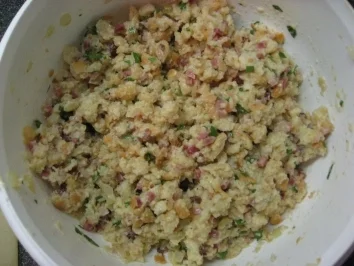 Tiroler Speckknödel mit Sauerkraut - Rezept - Bild Nr. 2