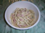 Italienischer Nudelsalat gerne auch mit Kartoffeln - Rezept