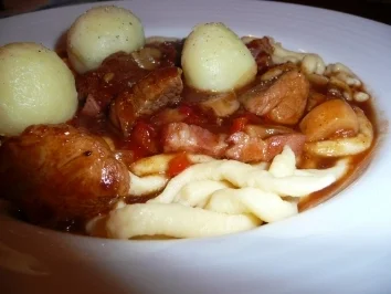 Rezept: Bockbier Gulasch Bockbier Gulasch - Rezept