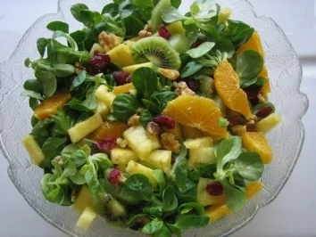 Fruchtiger Feldsalat - Rezept