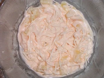 Rezept: Selleriesalat mit Ananas Selleriesalat mit Ananas - Rezept