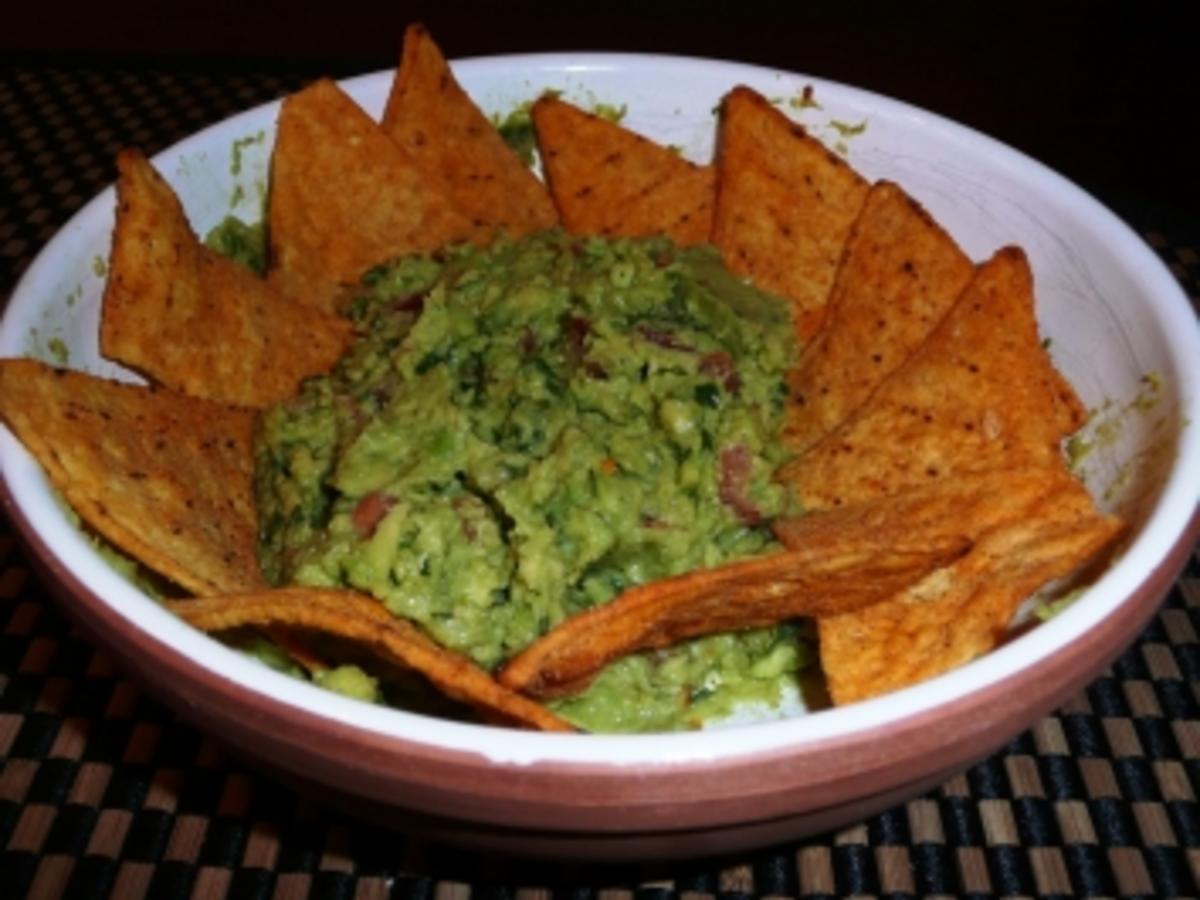 Guacamole Mexikanischer Avocado Dip Rezept kochbar.de
