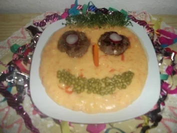 Rezept: Buletten-Paul mit Bubikopf Buletten-Paul mit Bubikopf - Rezept