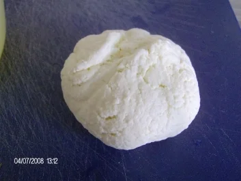 Rezept: Paneer selbstgemacht Paneer selbstgemacht - Rezept