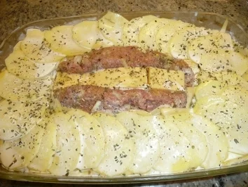 Hackbraten mit Kartoffelgratin - Rezept