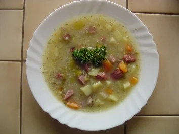 Rezept: Graupeneintopf mit Kasselerfleisch Graupeneintopf mit Kasselerfleisch - Rezept