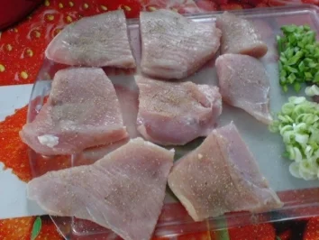 Rezept: Putensteak mit Curry-Honig-Soße Putensteak mit Curry-Honig-Soße - Rezept