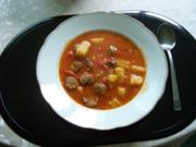 Feurige Puszta-Suppe - Rezept