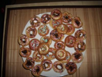 Bunte Mini Donuts - Rezept