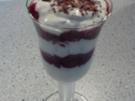 Himbeeren mit Stracciatella-Joghurt - Rezept