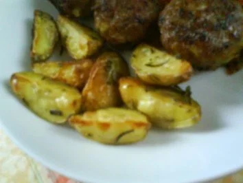 Rezept: Rosmarinkartöffelchen Rosmarinkartöffelchen - Rezept