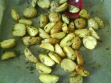 Rezept: Rosmarinkartöffelchen Bild Nr. 10 Rosmarinkartöffelchen - Rezept - Bild Nr. 10