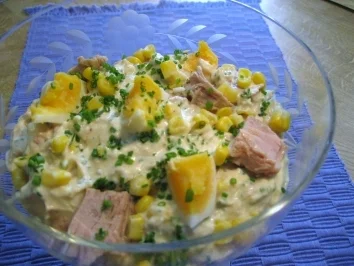 Rezept: Eiersalat mit Thunfisch und Mais Eiersalat mit Thunfisch und Mais - Rezept