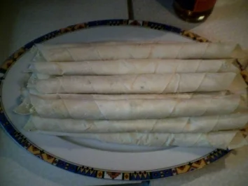 Rezept: besondere Käsestangen (Sigara böregi) Bild Nr. 4 besondere Käsestangen (Sigara böregi) - Rezept - Bild Nr. 4