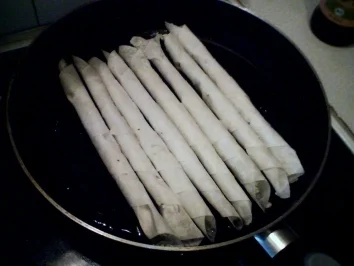 Rezept: besondere Käsestangen (Sigara böregi) Bild Nr. 5 besondere Käsestangen (Sigara böregi) - Rezept - Bild Nr. 5