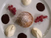 Maracujamousse an Macadamianusstörtchen - Rezept