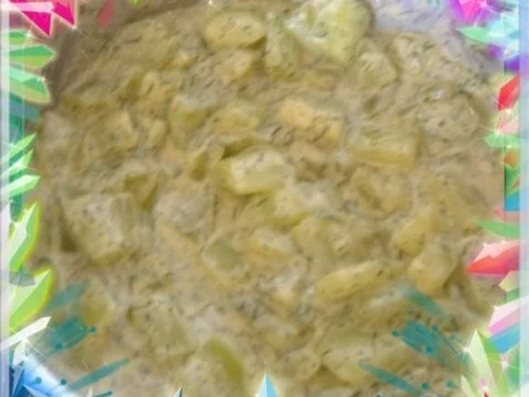 Rezept: Gemüse : SCHMORGURKEN IN SENF-DILLSOßE Gemüse : SCHMORGURKEN IN SENF-DILLSOßE - Rezept