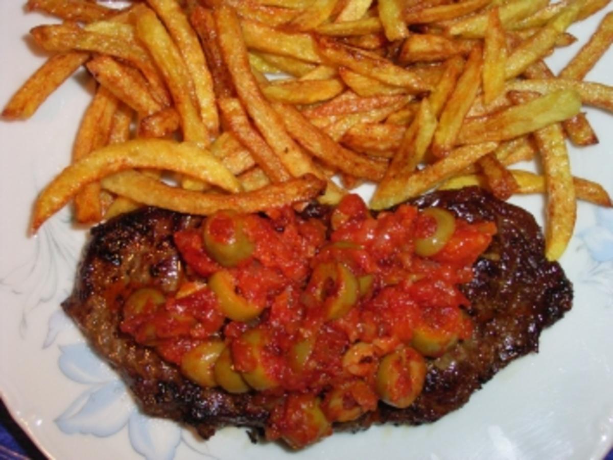 Rindssteak mit Olivensauce Spanische Art - Rezept