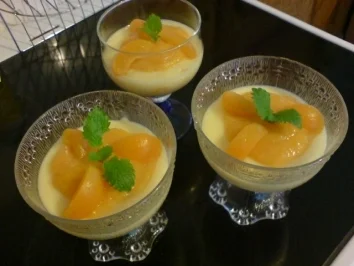 Rezept: Aprikosen im Vanille-Bett Aprikosen im Vanille-Bett - Rezept