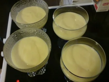 Rezept: Aprikosen im Vanille-Bett Aprikosen im Vanille-Bett - Rezept