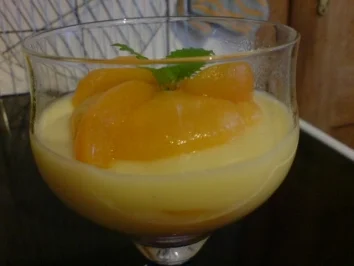 Rezept: Aprikosen im Vanille-Bett Aprikosen im Vanille-Bett - Rezept