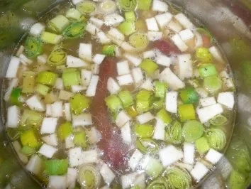 Bäuerlicher Graupeneintopf - Rezept - Bild Nr. 3