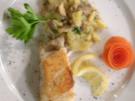 Zanderfilet auf lauwarmem Kartoffelsalat mit Steinpilzen - Rezept