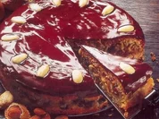 Gefüllte Honigkuchentorte - Rezept