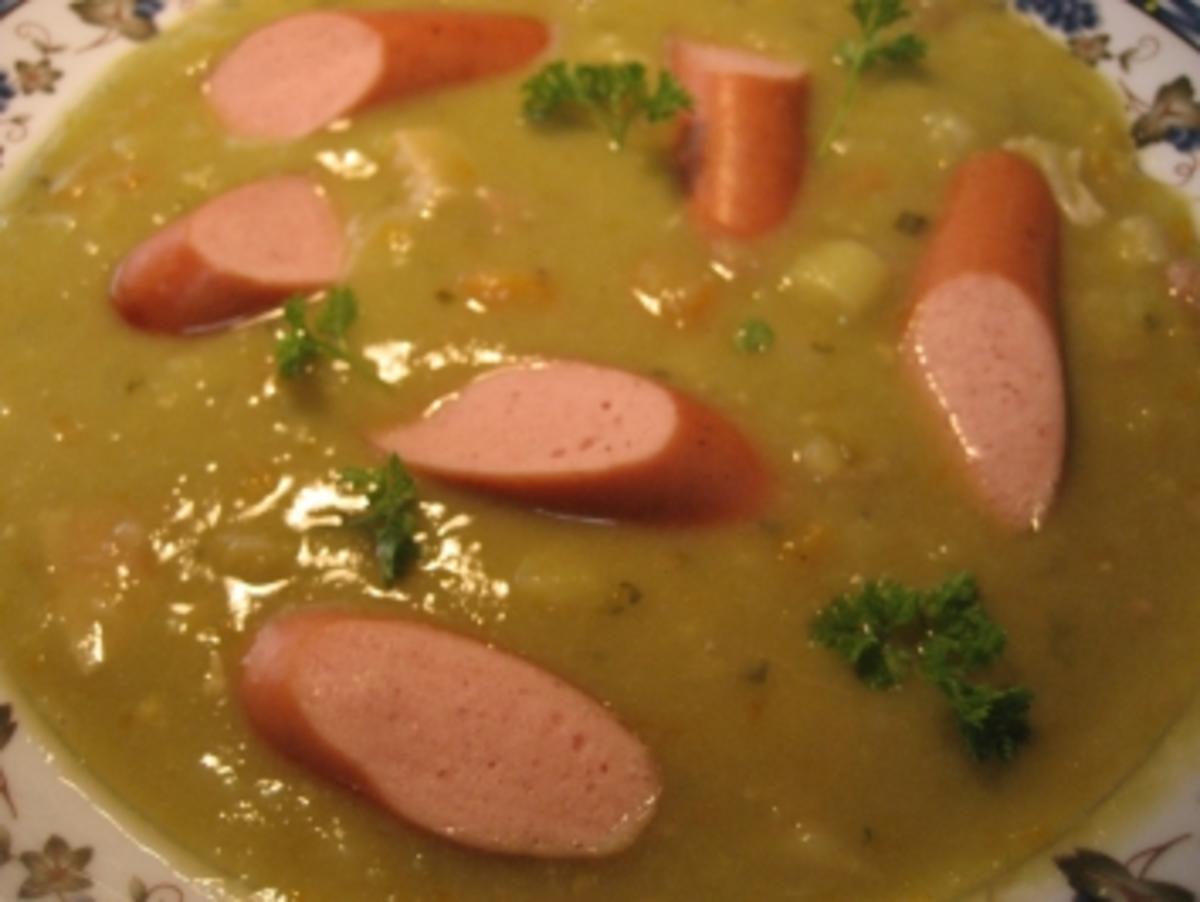 Bilder für Deftige Erbsensuppe Rezept