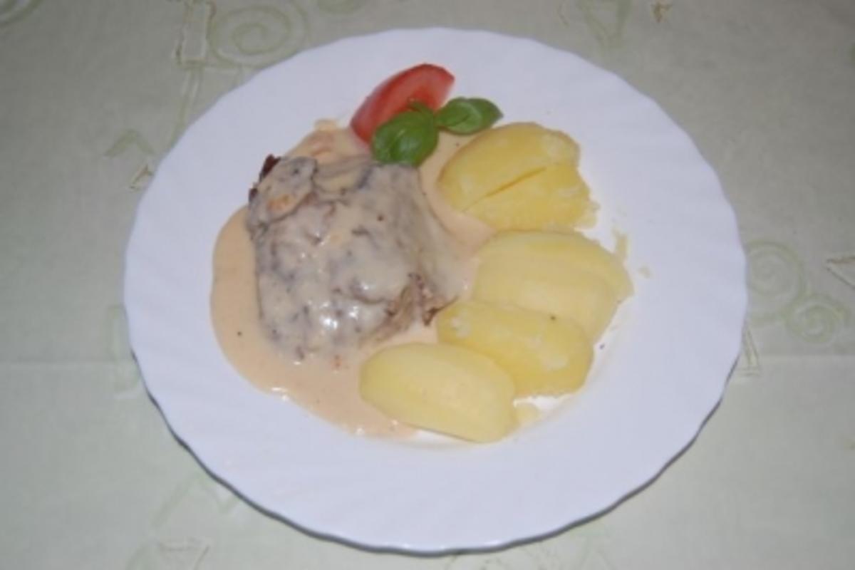 gekochte Ochsenbrust mit Meerrettich-Sahnesoße - Rezept