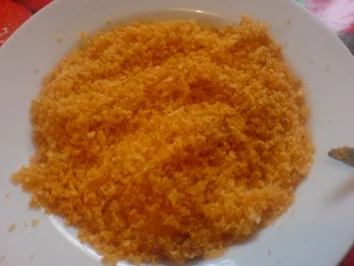 Rezept: Paprika-Putenschnitzel mit knuspriger Chips-Panade Paprika-Putenschnitzel mit knuspriger Chips-Panade - Rezept