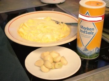 Rezept: Karins Knobi-Butter Karins Knobi-Butter - Rezept