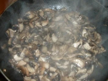 Rezept: Scaloppine ai funghi Bild Nr. 2 Scaloppine ai funghi - Rezept - Bild Nr. 2