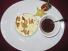Mascarpone-Parfait mit karamellisierten Mandeln an Schokosoße - Rezept