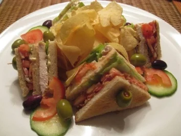 Clubsandwishes  frisch zubereitet echt Lecker - Rezept