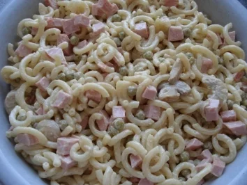 Rezept: Ming's Nudelsalat Ming's Nudelsalat - Rezept