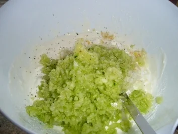 Tzatziki auf die leiche Art - Rezept