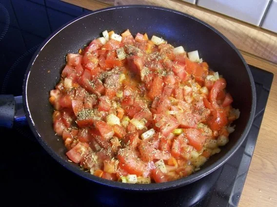 Rezept: meine Makkaroni auf Neapolitanische Art Bild Nr. 3 meine Makkaroni auf Neapolitanische Art - Rezept - Bild Nr. 3