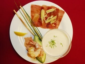 Flusskrebse mit Avocado, Carpaccio und Vichyssois (Christian Kohlunds) - Rezept