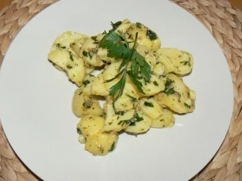 Kartoffelsalat a la Kraueterhexe - Rezept