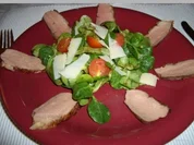 Rezept: Entenbrust auf Feldsalat mit Balsamico-Orangen-Vinegraitte Entenbrust auf Feldsalat mit Balsamico-Orangen-Vinegraitte - Rezept