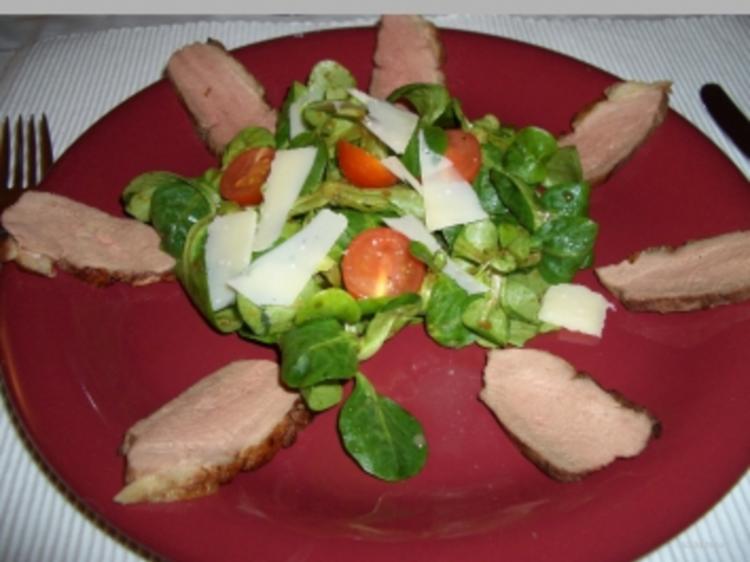 Entenbrust auf Feldsalat mit Balsamico Orangen Vinegraitte - schnell ... Entenbrust auf Feldsalat mit Balsamico Orangen Vinegraitte - schnell ...