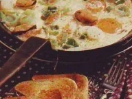 Eierpfanne mit Muscheln - Rezept