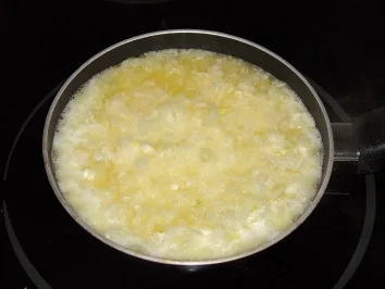 Rezept: Graubrotknödel Bild Nr. 3 Graubrotknödel - Rezept - Bild Nr. 3